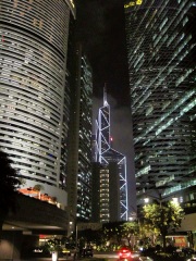 Hong Kong : Central by night