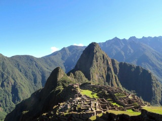 Pérou - Machu Picchu : le pic en arrière plan, c'est le Huayna Picchu