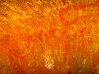 Australie - Ayers Rock : peinture aborigène